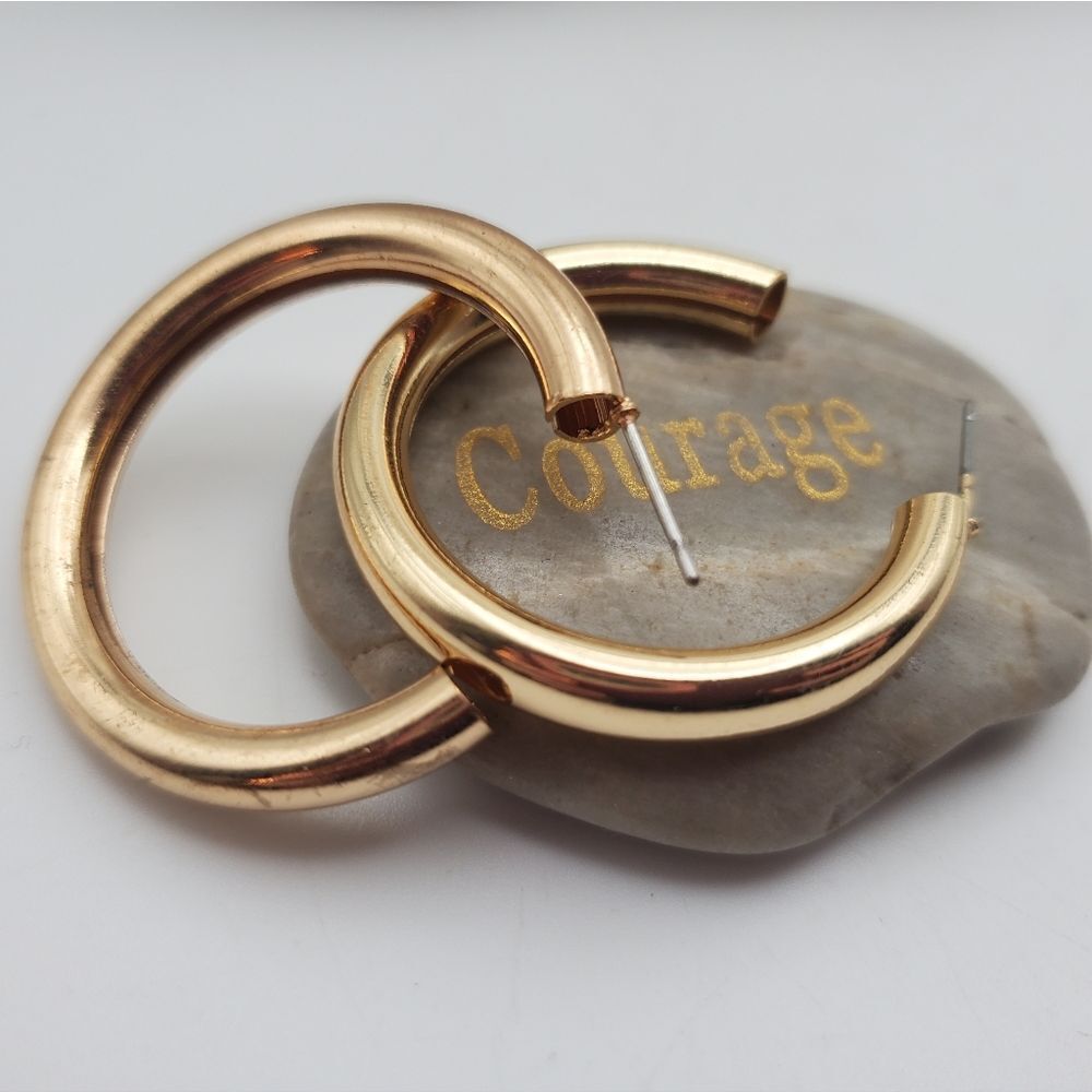 Celtic tube gold tone‎ earrings